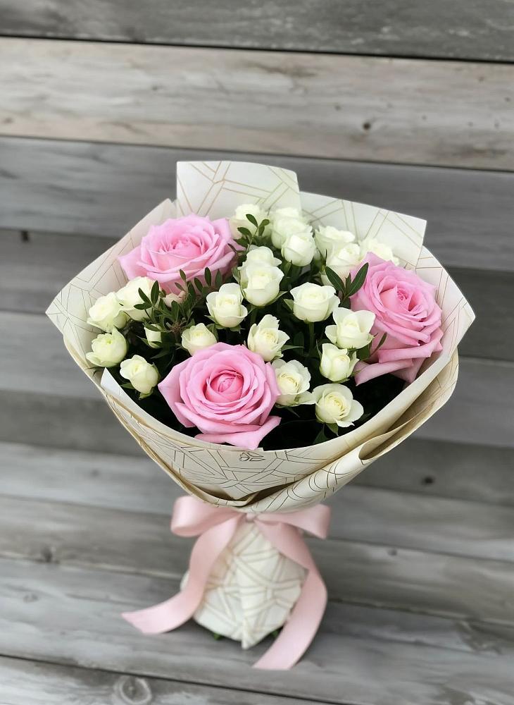 Букет цветов из: Розы в Алатыри