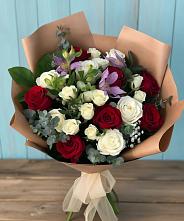 Букет цветов из:  Розы и Альстромерии в Алатыри