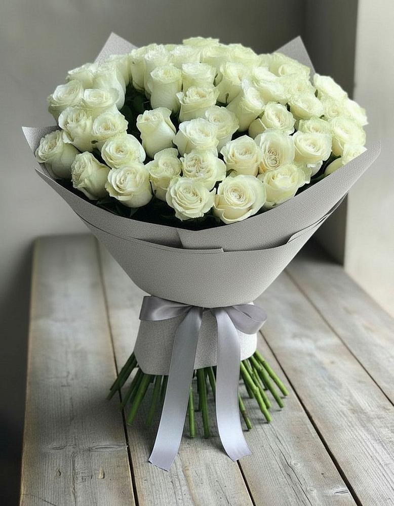 Букет 35 Белых роз в Алатыри