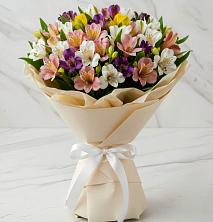 Букет цветов из:  Альстромерии в Алатыри