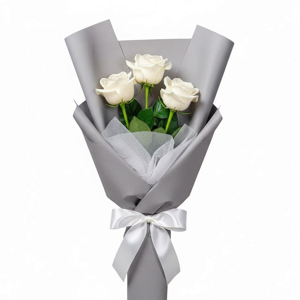 Букет 3 белые розы в Алатыри
