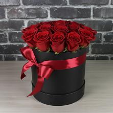 Цветочная композиция из Розы в шляпной коробке #REPLACE_PRED# Алатыри