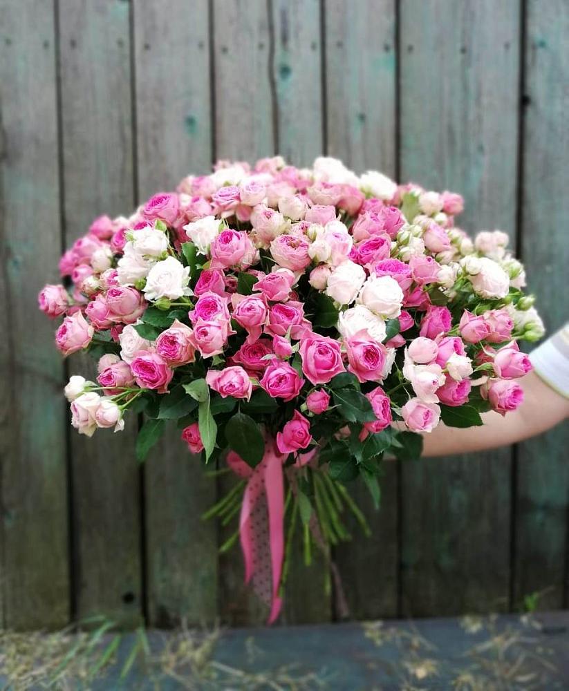 Букет Розовые кустовые розы Натали и Лав Лидия в Алатыри