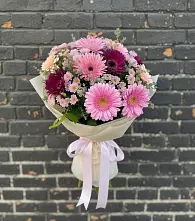Букет цветов из:  Герберы и Хризантемы в Алатыри