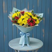 Букет цветов из:  Альстромерии и Хризантемы в Алатыри