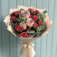 Букет цветов из:  Гвоздики и Розы в Алатыри