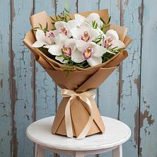 Букет цветов из:  Орхидеи и Розы в Алатыри